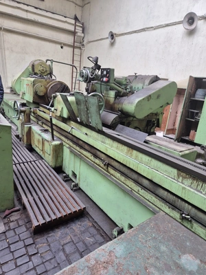 HARKOV Cylindrical Grinder, in working order, visible under power upon pre-agreement, POA