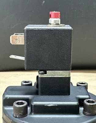 NEW Norgren B1014J-CY