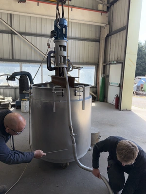 5.5 kW Rigal Bennett Solid-Liquid Induction Mixer