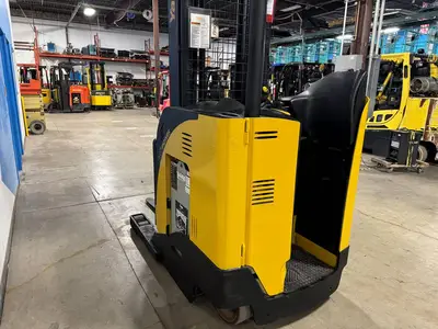 Used 2019 YALE NR045EB Reach Trucks Minnesota US | Birnstengel Equipment #1550232