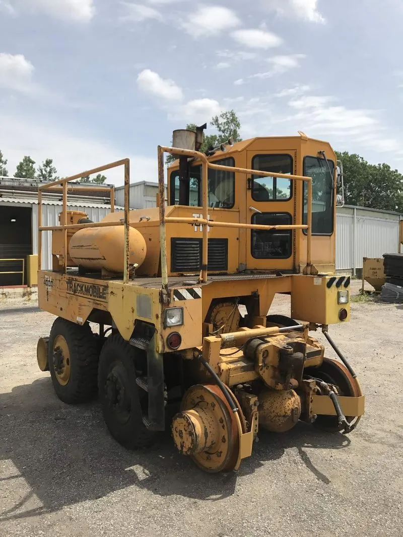 Used NOT SPECIFIED 4000TM Locomotives Ohio US | Yoder Brothers machinery #1373243