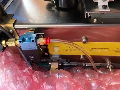 ASYMTEK FLUID DISPENSING SYSTEM