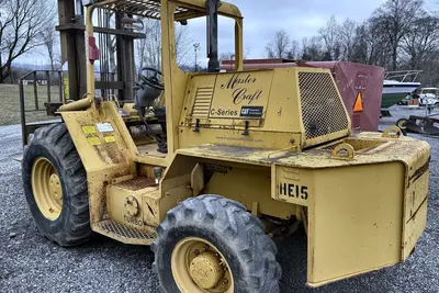 Used 2008 MASTER CRAFT C-10-7116 Internal Combustion Forklifts: Pneumatic Tire Indiana US | Proxy Equipment #1385375