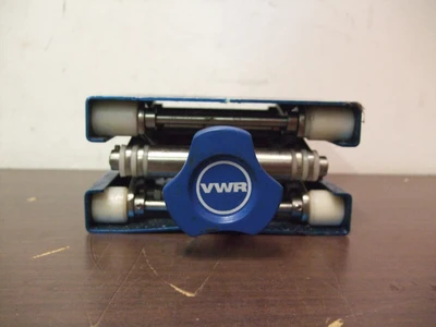 VWR 6" x 6" Aluminum Lab Jack