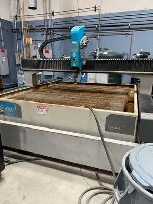 2014 FLOW 014659-1 Waterjet Cutters | Lion Machinery (4)