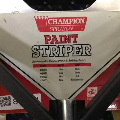 USED CHAMPION SPRAYON STRIPER531