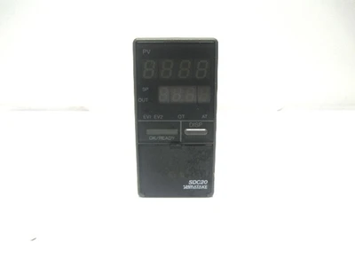 Yamatake C200DA00101 Digital Indicating Controller 100-240 Vac