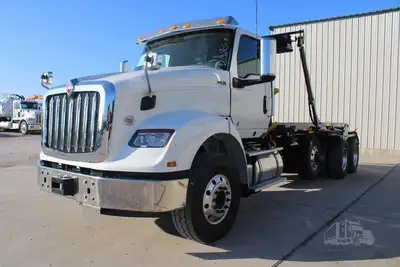 New | in-Stock 2026 INTERNATIONAL HX Conventional trucks Texas US | Roll Off Truck World #1539741