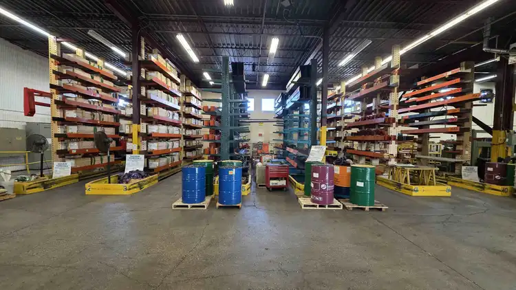 Used Cantilever Shelves Heavy Duty Racks/Shelving Ontario CA | Avo's Machinery Equipment Inc. #506103