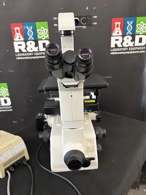 Nikon Eclipse TE300 Inverted Phase Contrast Fluorescence Microscope 4 Objectives
