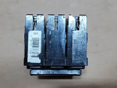 USED CUTLER-HAMMER BR350