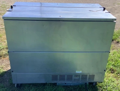 USED Beverage-Air ST49N-S.
