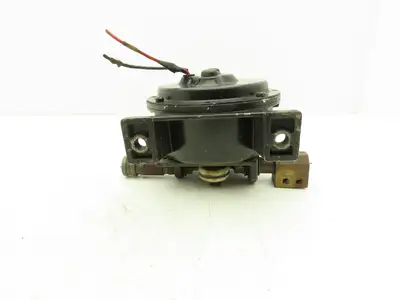 Yaskawa Electric PMEE-12-KB31 Welder Wire Motor Feeder 24V Size 1.2 Roller
