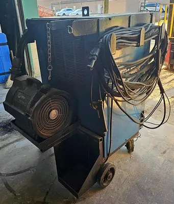 USED 1990 MILLER SYNCROWAVE 500