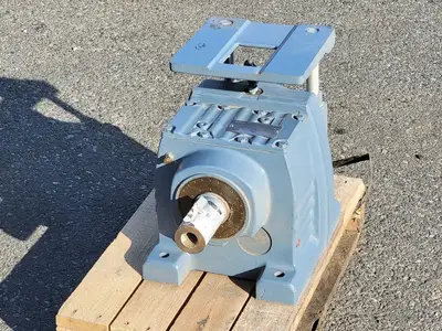 USED SEW-EURODRIVE R87 AD3/P