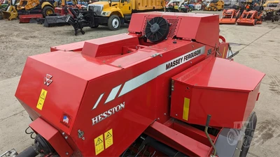 USED 2016 MASSEY FERGUSON 1840