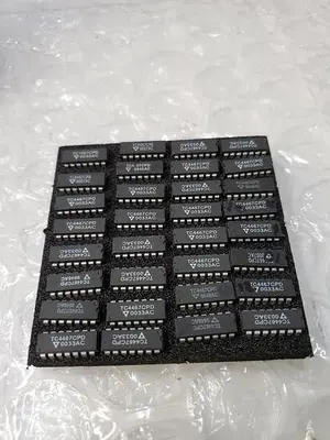 84795K DNUT VTHW-10343-02