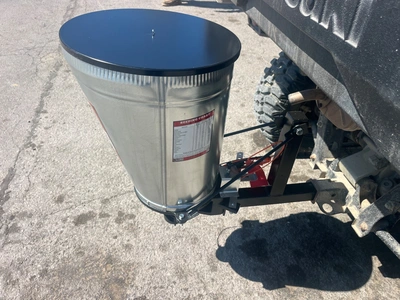 HERD GT-77 Broadcast Seeder Electric Broadcast Seeder/Spreader | County Equipment Company LLC (4)