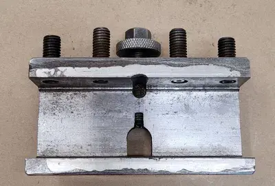 LATHE TOOL POST HOLDER 3-1/4” H X 6” L X 2-3/8” W, WEDGE 2-3/4”, CAPACITY 2-1/8”