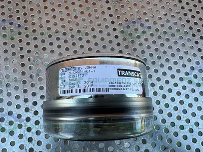 USED ANDERSON PHARMACEUTICAL SERIES PRESSURE GAUGE 0-1000 PSI W/ 2" FITTING