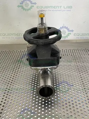 USED ITT PURE-FLO 2-316L-RA20MAX-CWP150 3 WAY DIAPHRAGM VALVE W/ 2" SANITARY FITTING