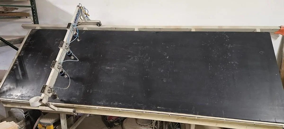 UNIQUE 80, 5' x 12' INCLINED CABINET FACE-FRAME CLAMP ASSEMBLY TABLE