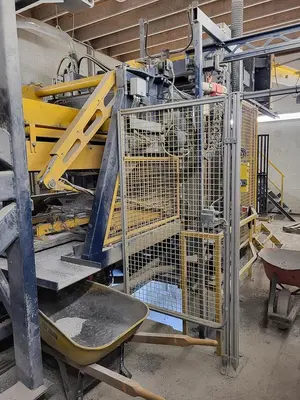 Used 2007 OMAG 1200X1100 Block Making Machines Quebec CA | DIT Equip #1412383