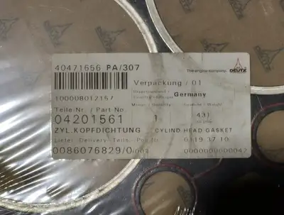 NEW DEUTZ 0420-1560