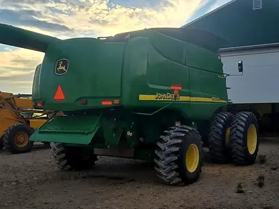 Used 2007 JOHN DEERE 9760STS Combines Idaho US | Berry Machinery #1321918