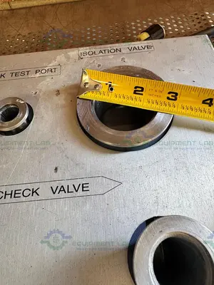 Used CUSTOM BUILT VACUUM GAS HANDLING MANIFOLD W/ LEAK TEST PORT Pumps California US | Equipment Lab #1319622