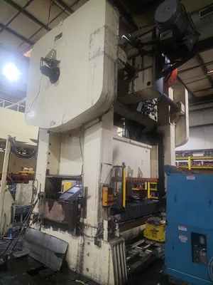 BROWN & BOGGS SS2-600-120-60 Straight Side Double Crank Press | Universal Press & Machinery (UPM) (2)