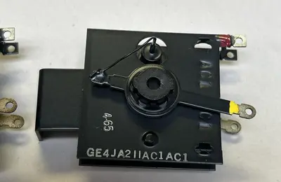 New | in-Stock GE GE4JA211AC1AC1 Power Converters - Battery Chargers | Surplus Asset Holdings #1227653