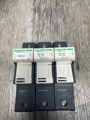 SCHNEIDER DF141 Electrical/PLC/Automation | ESS Industrial Equipment Sales (4)