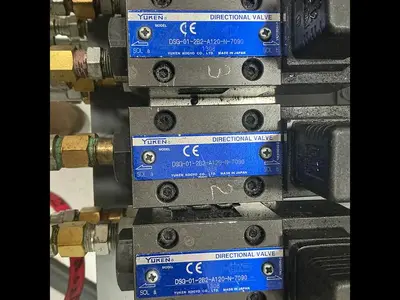 USED METAL FABRICATOR VGC-8