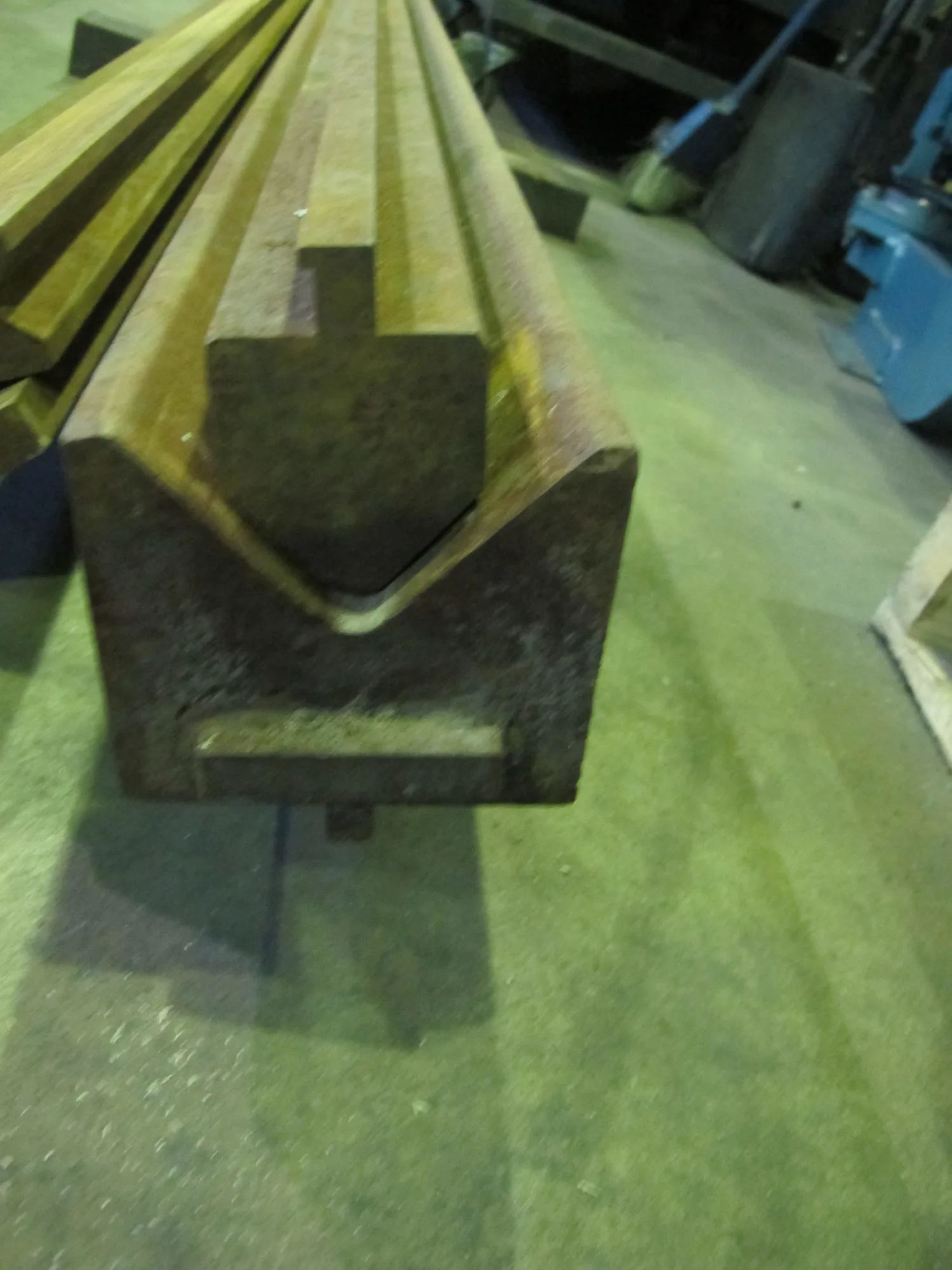 12′ Press Brake 4″ 85 Degree Die with Punch