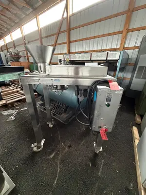 QUADRO COMIL 194-S Granulator, Drug Mill & Occillating | Perry Equipment (2)