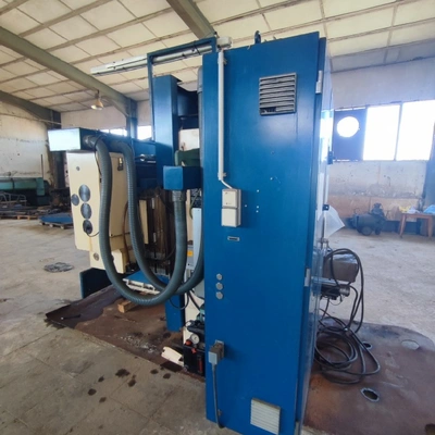 LAGUN CNC Bed Type Mill, in very good used condition, visible under power