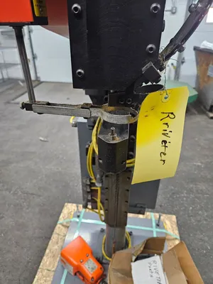 2003 Superior Press & Automation Rivit Riveters | Universal Press & Machinery (UPM) (8)