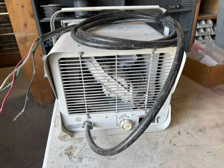 Used _UNKNOWN_ _UNKNOWN_ HVAC Parts and Equipment Minnesota US | K-BID 7 #180833
