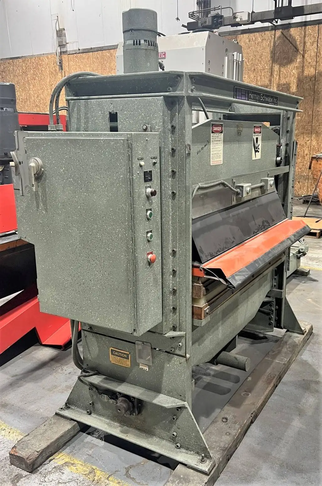 USED 1995 HERMAN SCHWABE HERMAN SCHWABE MFH-EH PRESS