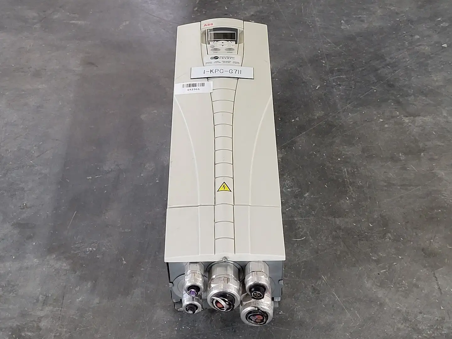 USED ABB INC. ACS550-U1-052A-6