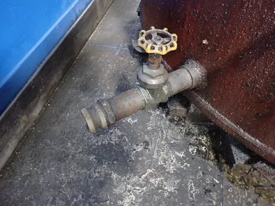 Approx. 1500 Gallons Steel Tank