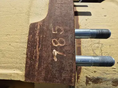 USED KOMATSU 561-22-62713
