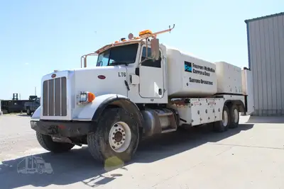 Used 2012 PETERBILT 365 Dump trucks Texas US | Roll Off Truck World #1491902