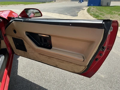 Used 1985 CHEVROLET CORVETTE Classic Cars & Trucks Michigan US | Miedema Asset Management Group #1425246
