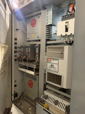 2017 HAAS VF-4SS Vertical Machining Centers | PM Machines (16)