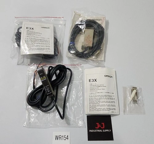 NEW Omron E3X-A21