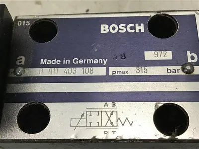 USED BOSCH 0 811 403 108