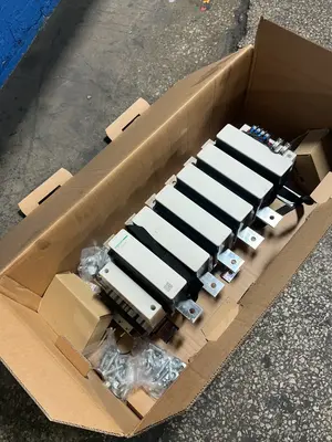 USED SCHNEIDER ELECTRIC LC1F780F7