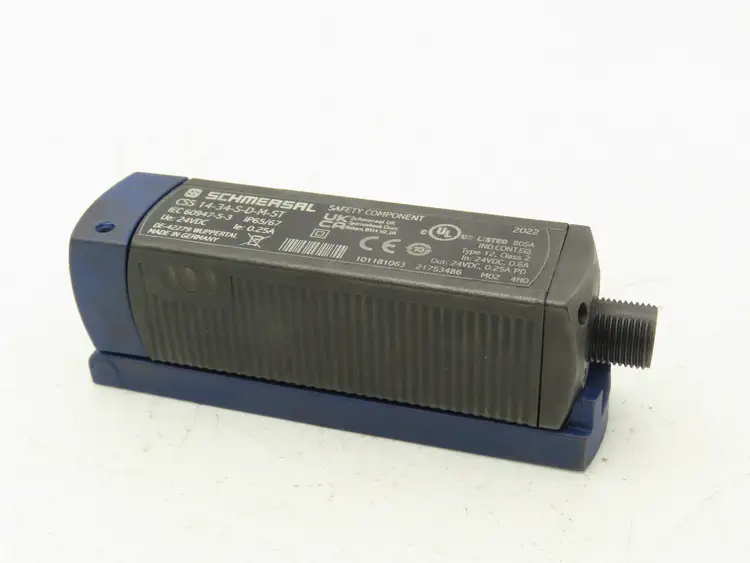 Used SCHMERSAL _UNKNOWN_ Proximity Sensors Indiana US | Arrow Industrial #1086288